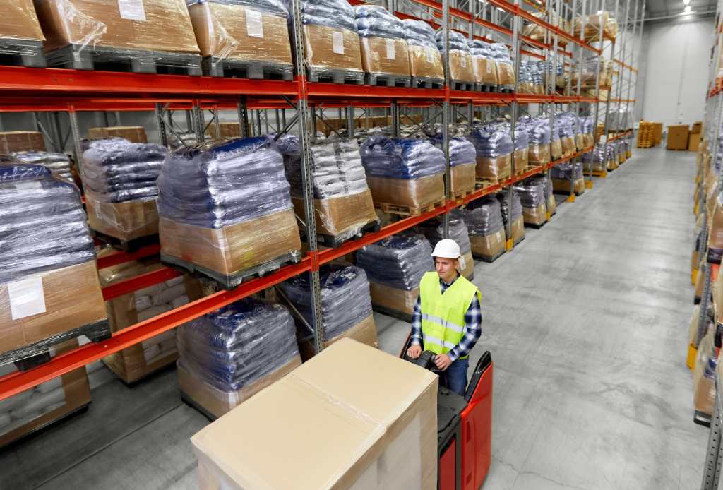 Advantages of Warehousing Services in Toronto​